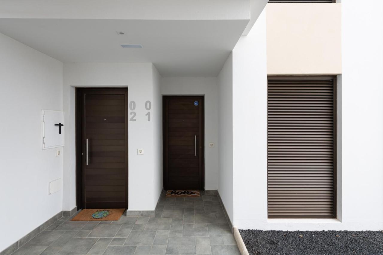 Homeforguest Flat With Large Terrace In Modern Residential Complex With Swimming Pool กาเลตาเดฟุสเต ภายนอก รูปภาพ
