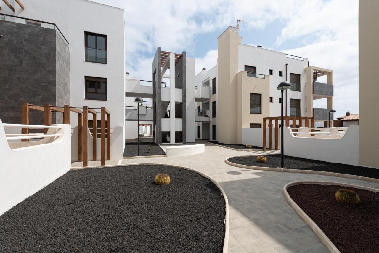 Homeforguest Flat With Large Terrace In Modern Residential Complex With Swimming Pool กาเลตาเดฟุสเต ภายนอก รูปภาพ