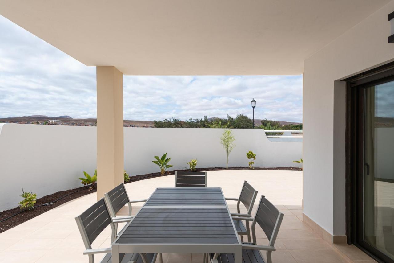 Homeforguest Flat With Large Terrace In Modern Residential Complex With Swimming Pool กาเลตาเดฟุสเต ภายนอก รูปภาพ