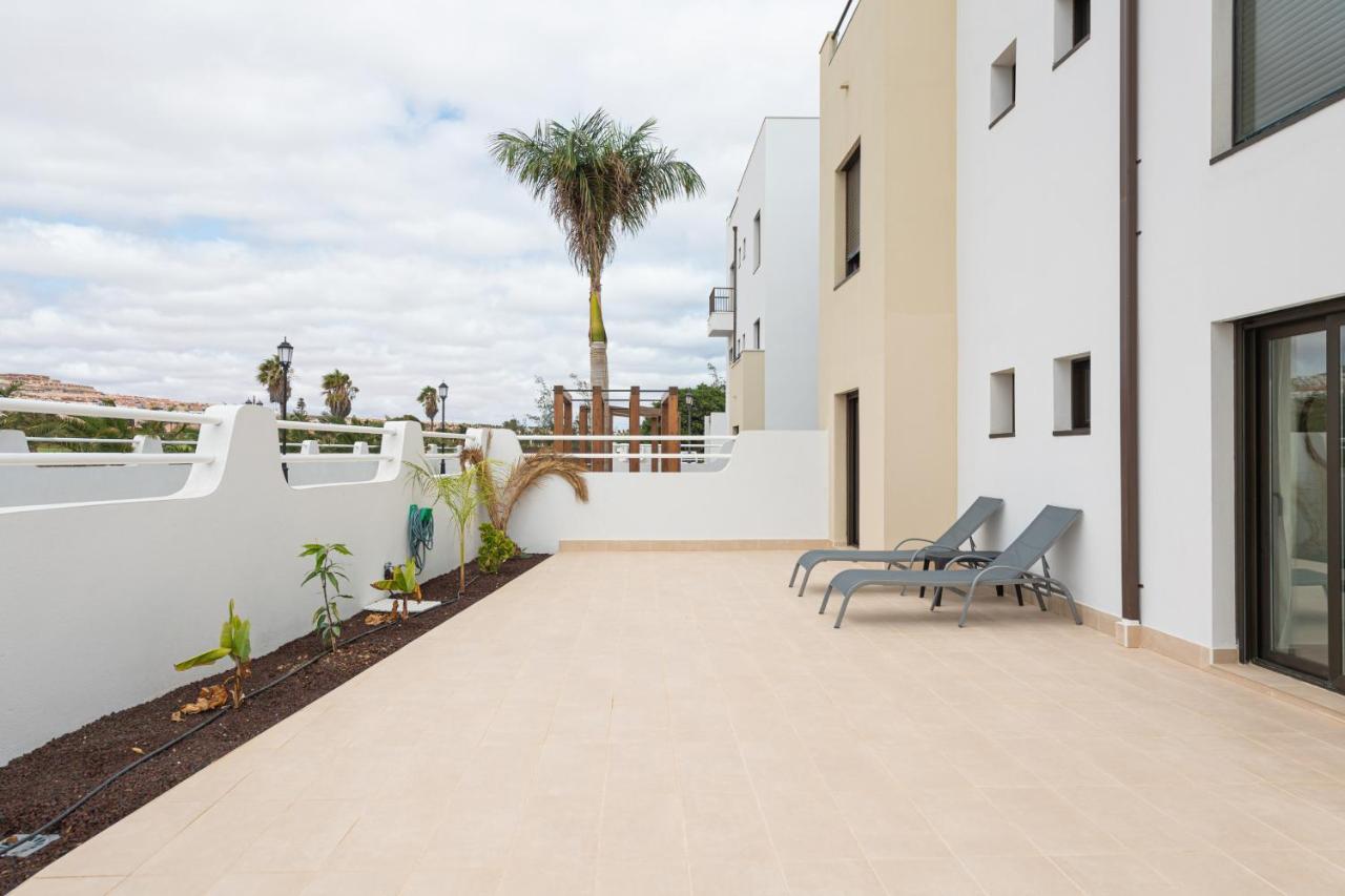 Homeforguest Flat With Large Terrace In Modern Residential Complex With Swimming Pool กาเลตาเดฟุสเต ภายนอก รูปภาพ
