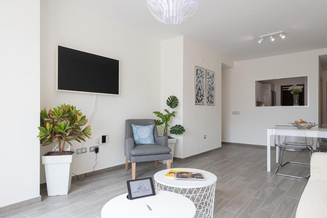 Homeforguest Flat With Large Terrace In Modern Residential Complex With Swimming Pool กาเลตาเดฟุสเต ภายนอก รูปภาพ